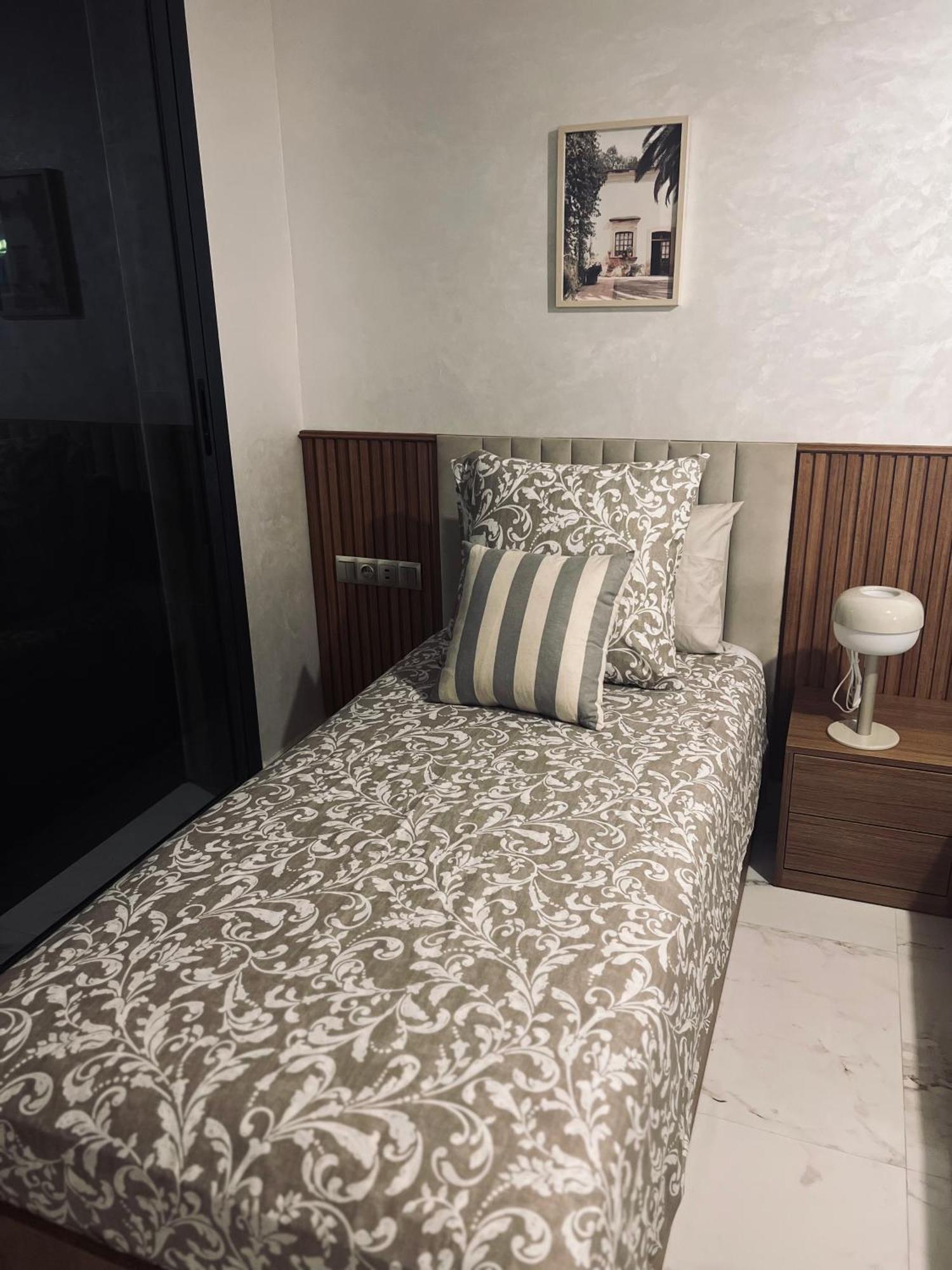 Fun And Sun - Appartement De Luxe - Dahomey Beach - 布兹尼盖 外观 照片