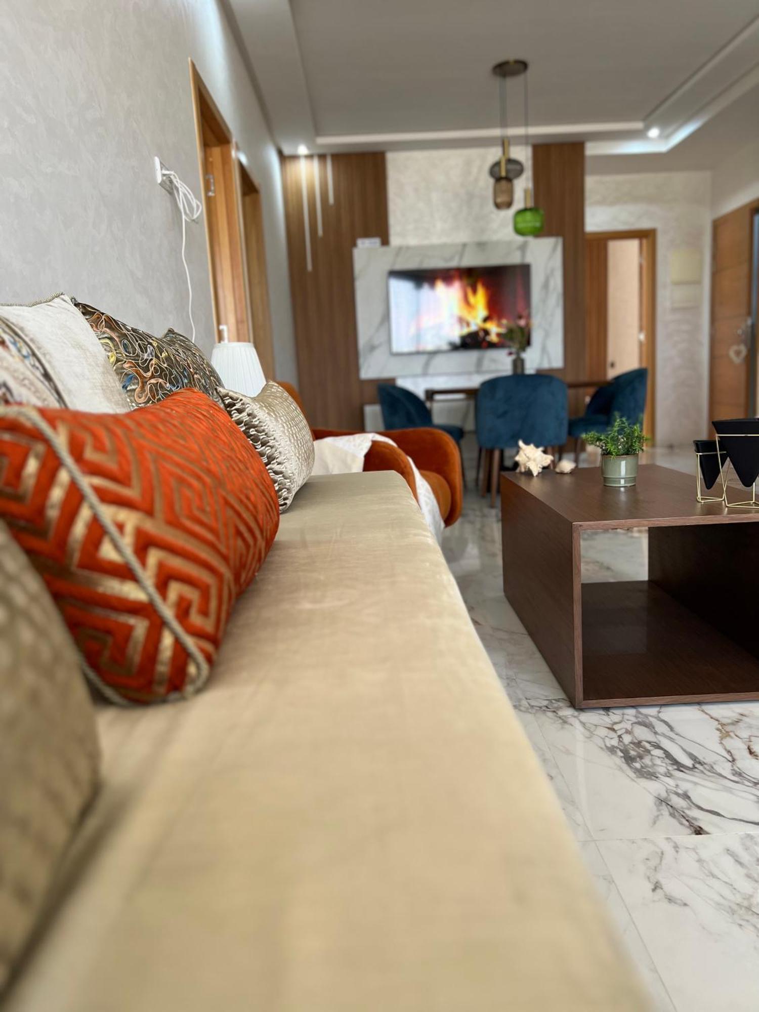 Fun And Sun - Appartement De Luxe - Dahomey Beach - 布兹尼盖 外观 照片